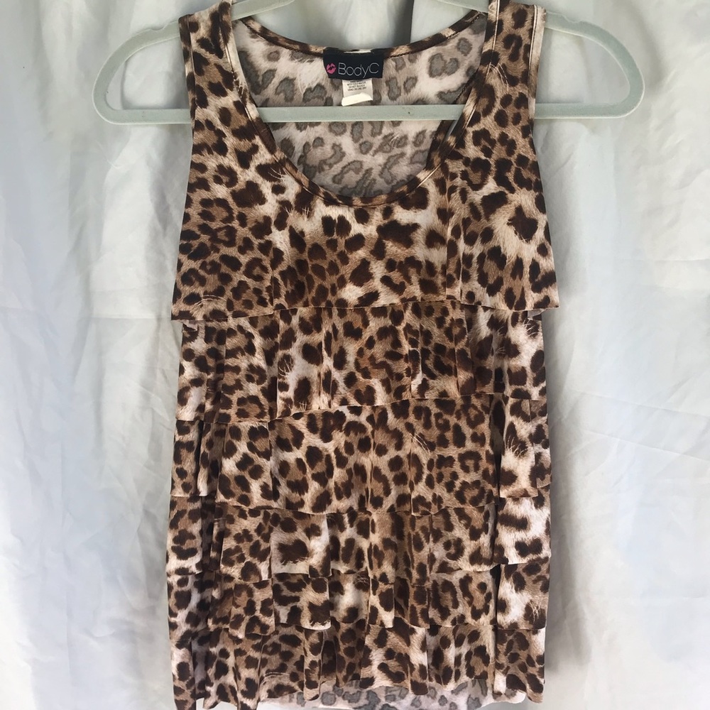 Animal print racer back ruffle tank💋